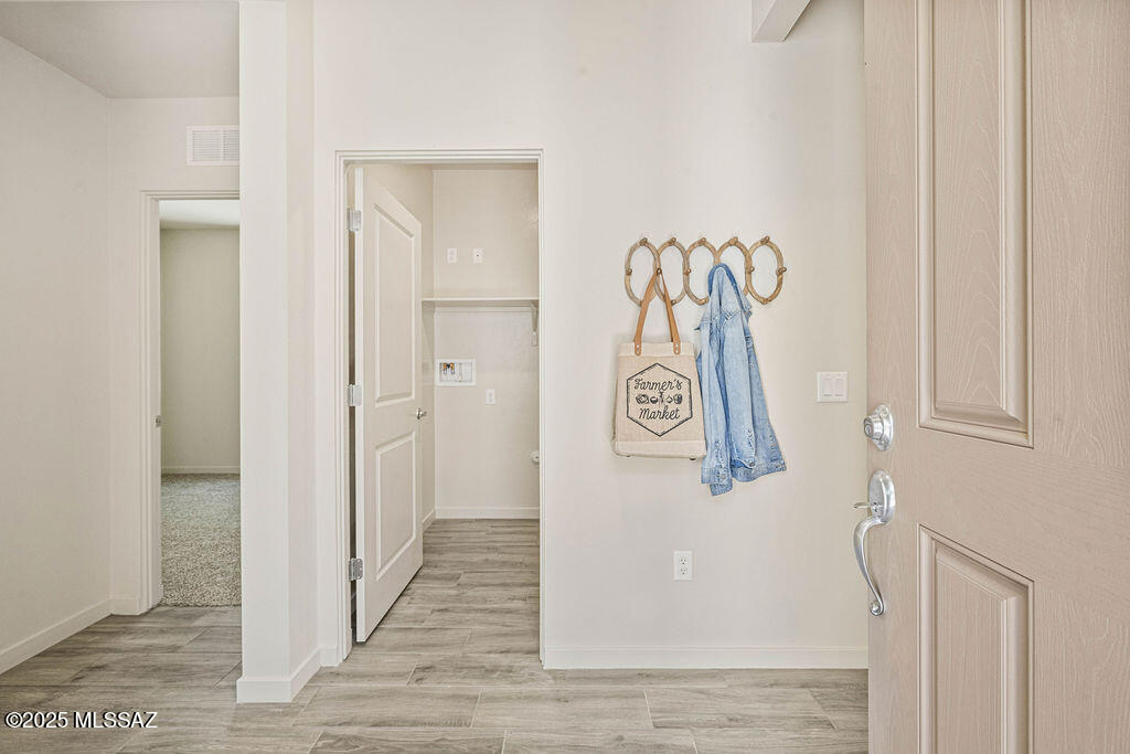 7404 West Barrel Racer Road Tucson, AZ 85743 - Photo 7 of 42 Gallery Image 7
