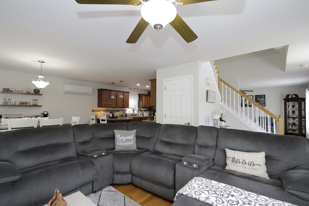 17 David Street Acushnet, MA 02743 - Photo 12 of 37
