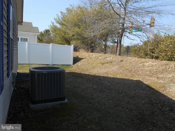 $252,000 | 36 Fort Lee Drive, Manahawkin, NJ 08050