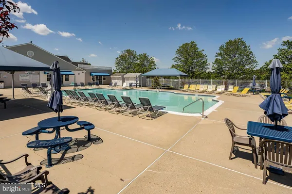 $252,000 | 36 Fort Lee Drive, Manahawkin, NJ 08050
