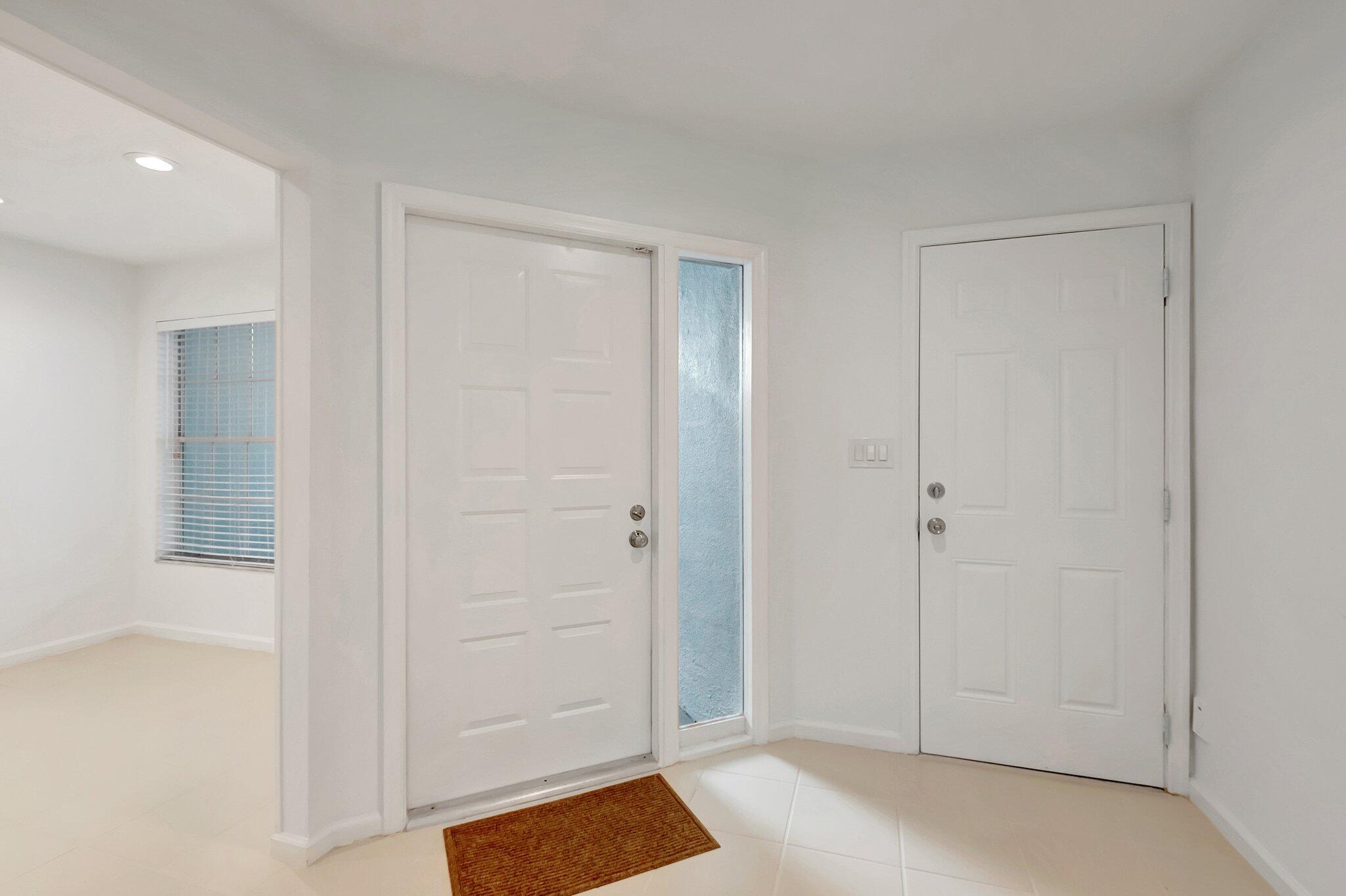 17070 Boca Club Boulevard, Unit 2 Boca Raton, FL 33487 - Photo 6 of 72 IMG_2810