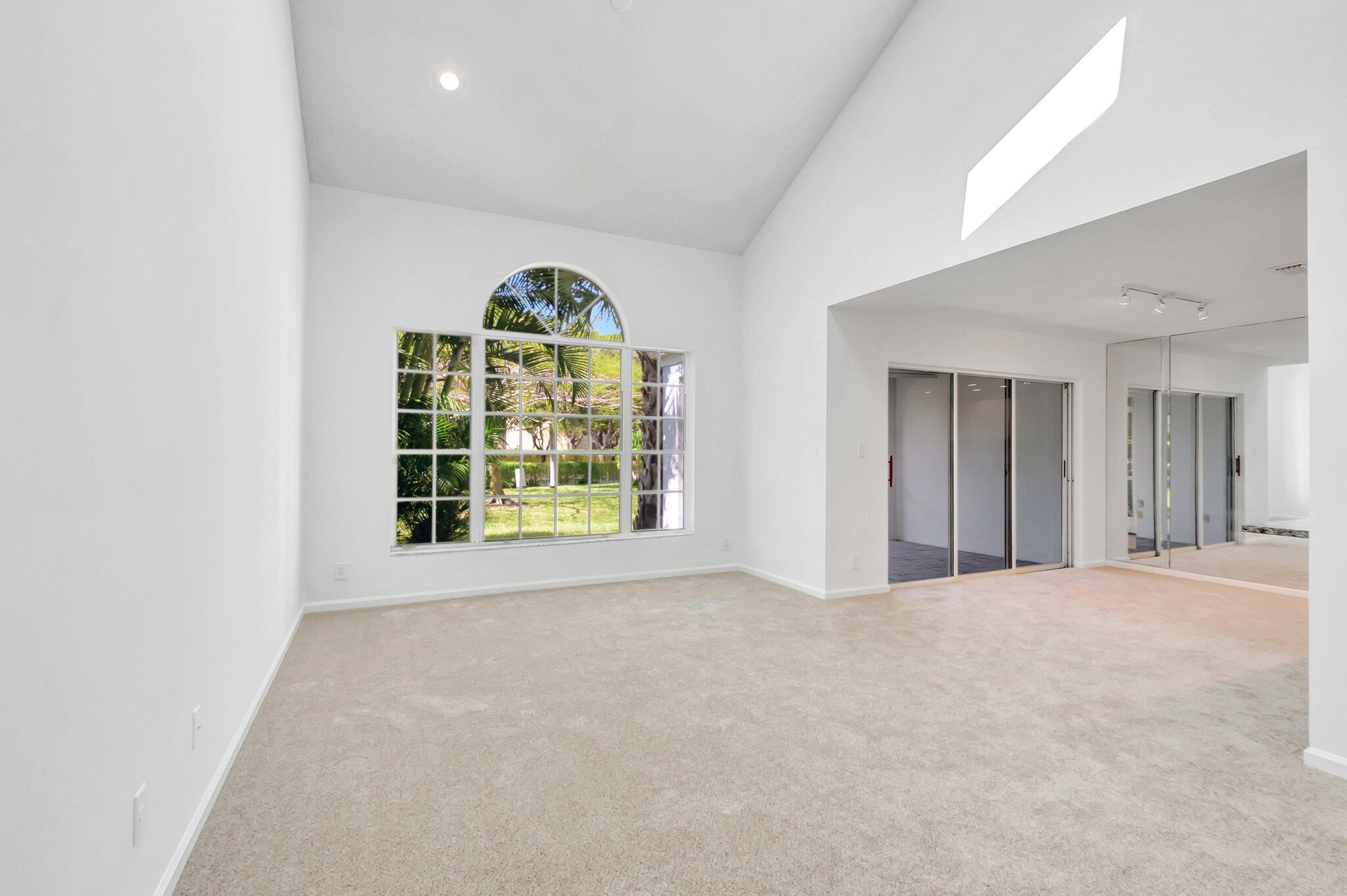 17070 Boca Club Boulevard, Unit 2 Boca Raton, FL 33487 - Photo 9 of 72 IMG_2814