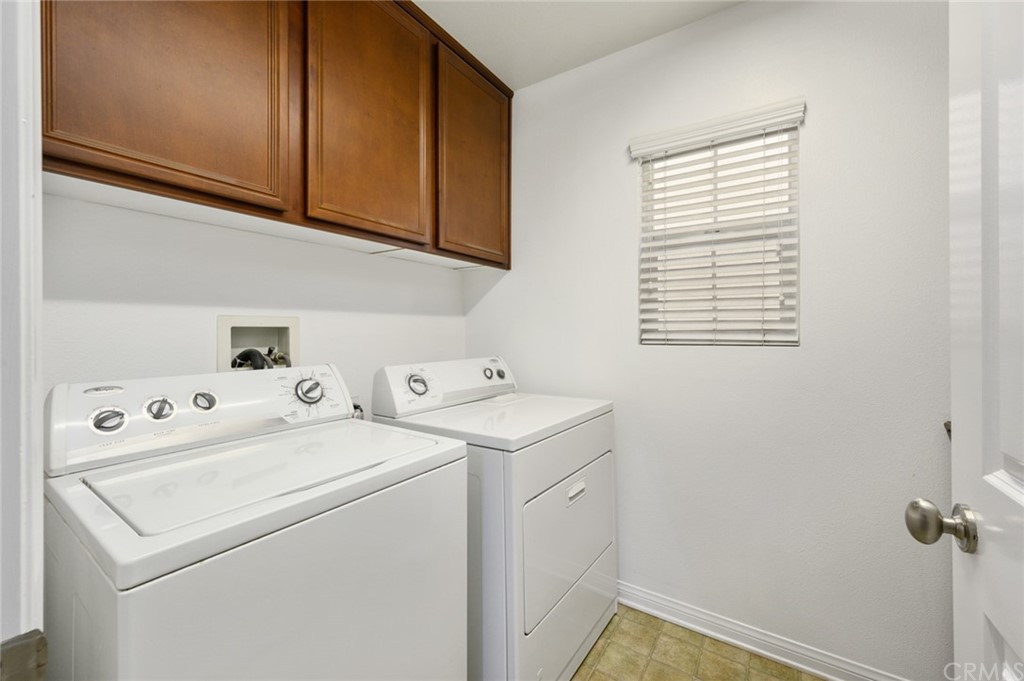 106 Tiger Lane Placentia, CA 92870 - Photo 20 of 35 a utility room with dryer and washer