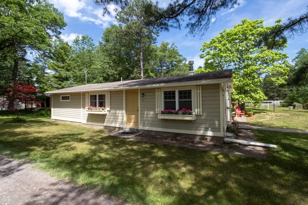 $229,000 | 17 Ausable Beach Road, Peru, NY 12972