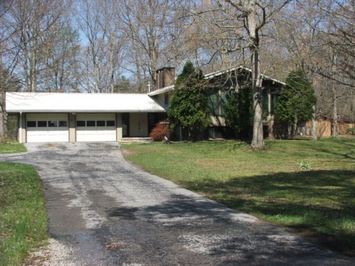 1028 Marcum Town Road Oneida, TN 37841 - Photo 1 of 1 Primary Photo