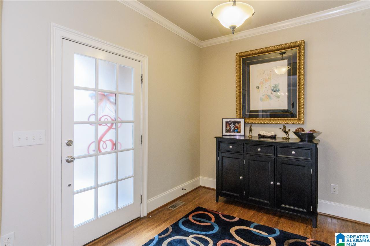 5627 Chestnut Trace Birmingham, AL 35244 - Photo 2 of 41