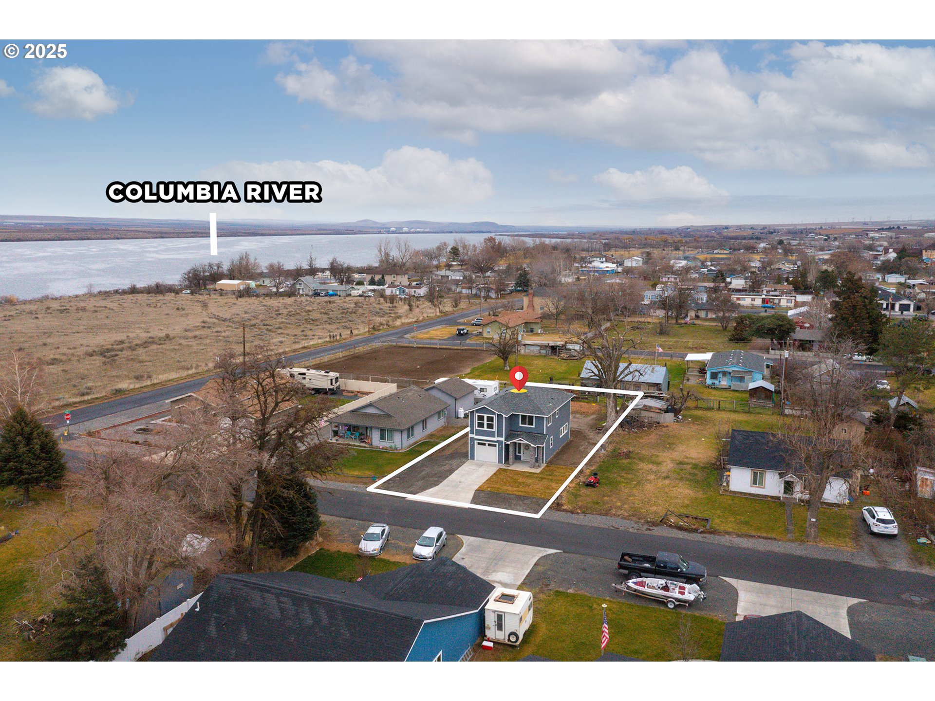 360 Southeast 4th Street Irrigon, OR 97844 - Photo 5 of 36 a view of a city