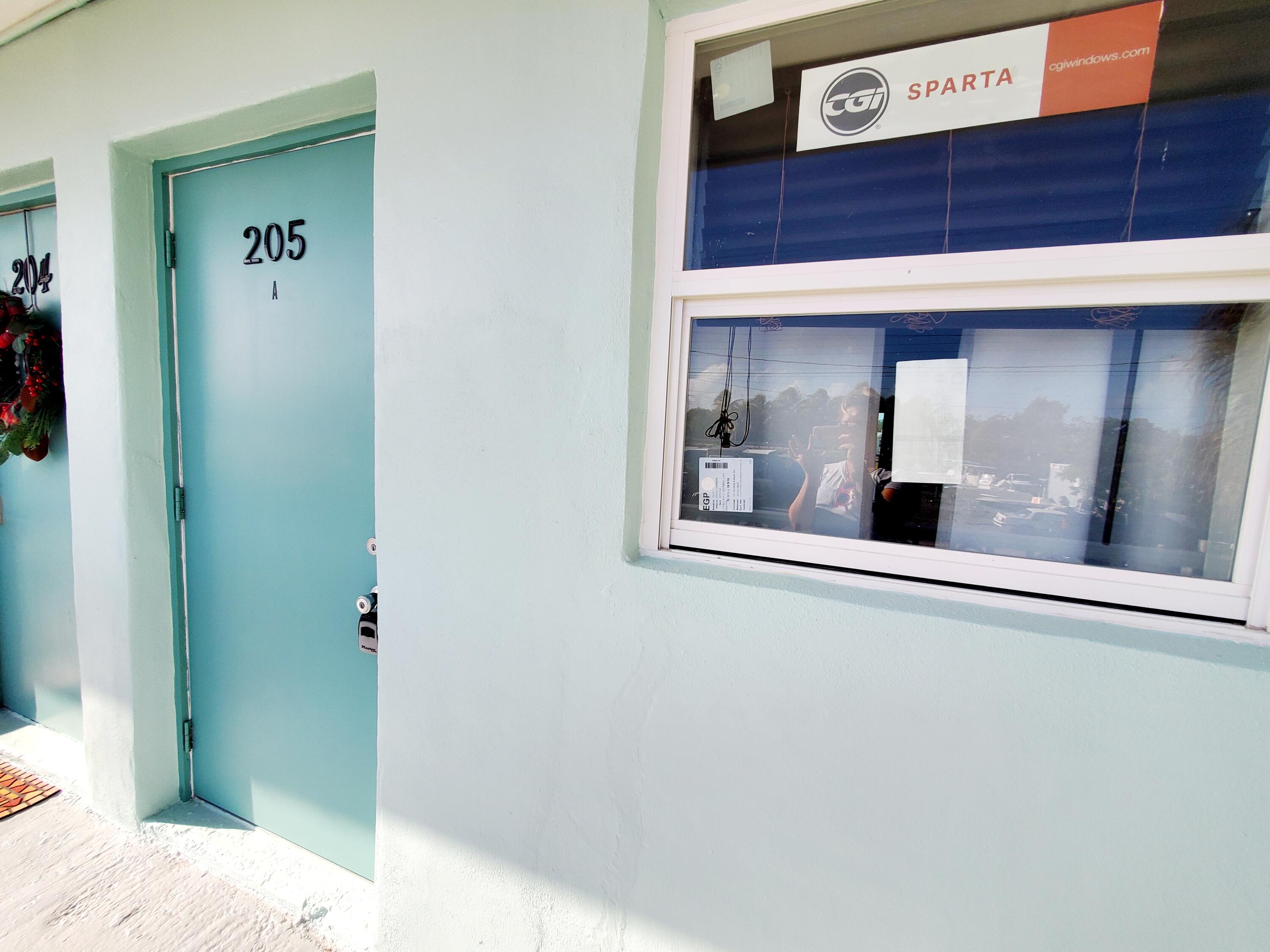 201 Coppitt Road, Unit 205A Key West, FL 33040 - Photo 3 of 17