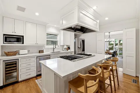 $1,150,000 | 9544 Crestedge Drive, Dallas, TX 75238