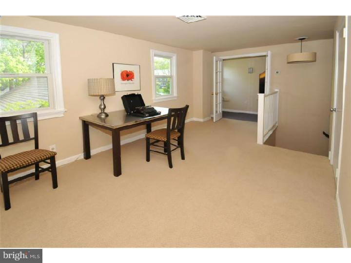 300 Clement Road Jenkintown, PA 19046 - Photo 11 of 25