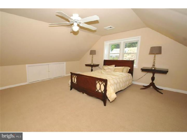 300 Clement Road Jenkintown, PA 19046 - Photo 9 of 25