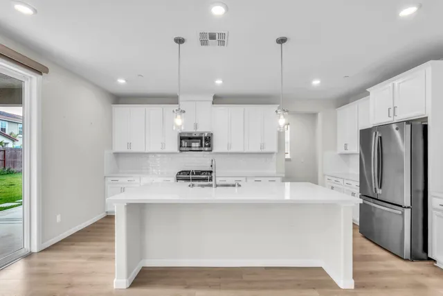 a view of a room with shelf