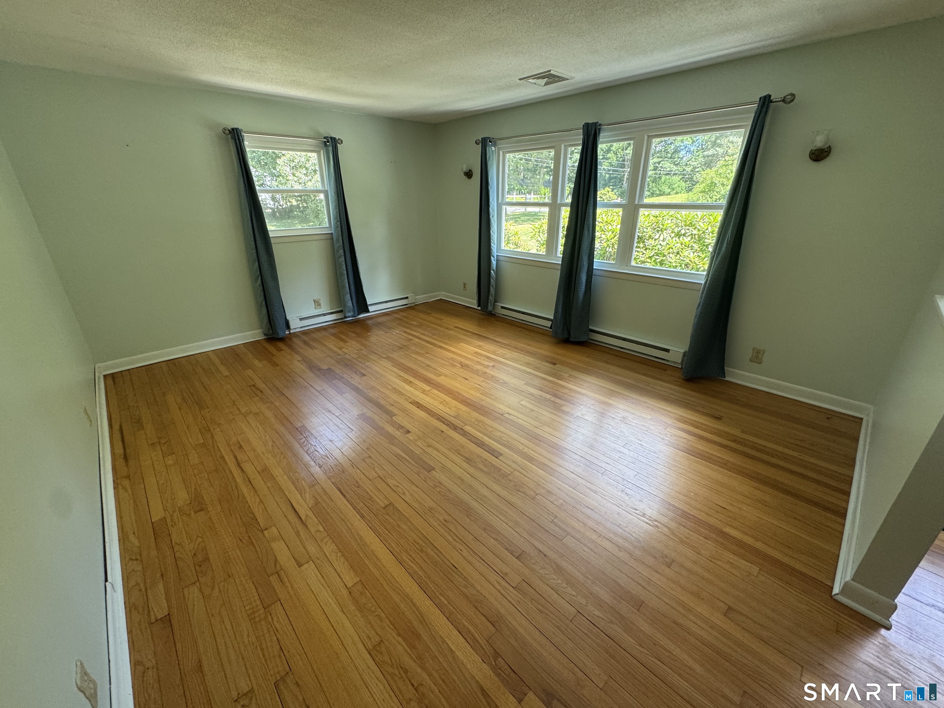29 Shetucket Drive Windham, CT 06280 - Photo 8 of 27