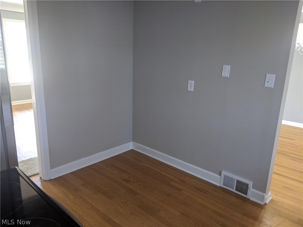4065 Colony Road South Euclid, OH 44121 - Photo 16 of 35