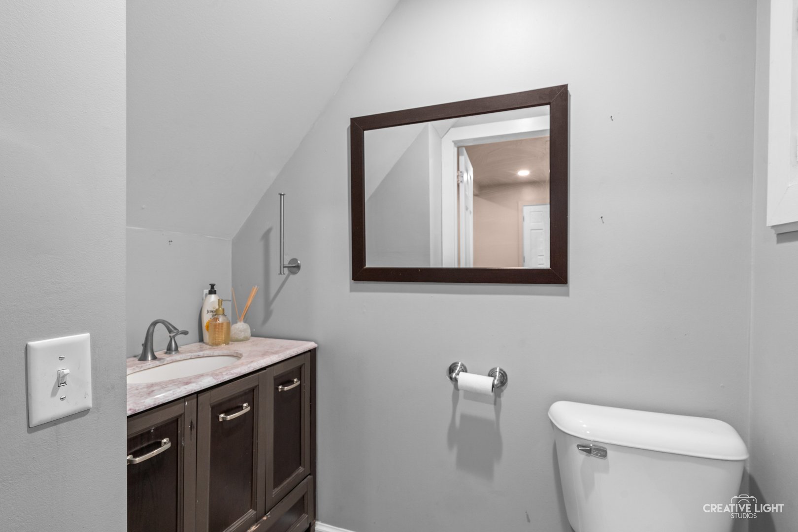 67 North Liberty Street Elgin, IL 60120 - Photo 12 of 21 Gallery Image 12
