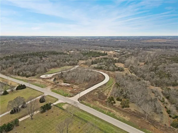 $1,500,000 | 7103 West 185th Terrace, Overland Park, KS 66085