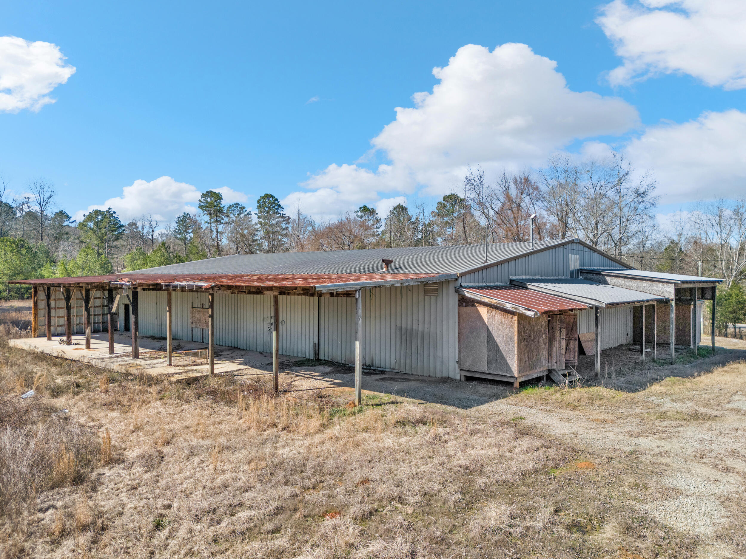2514 Greensboro Road Washington, GA 30673 - Photo 4 of 36 2514 Greensboro Rd05