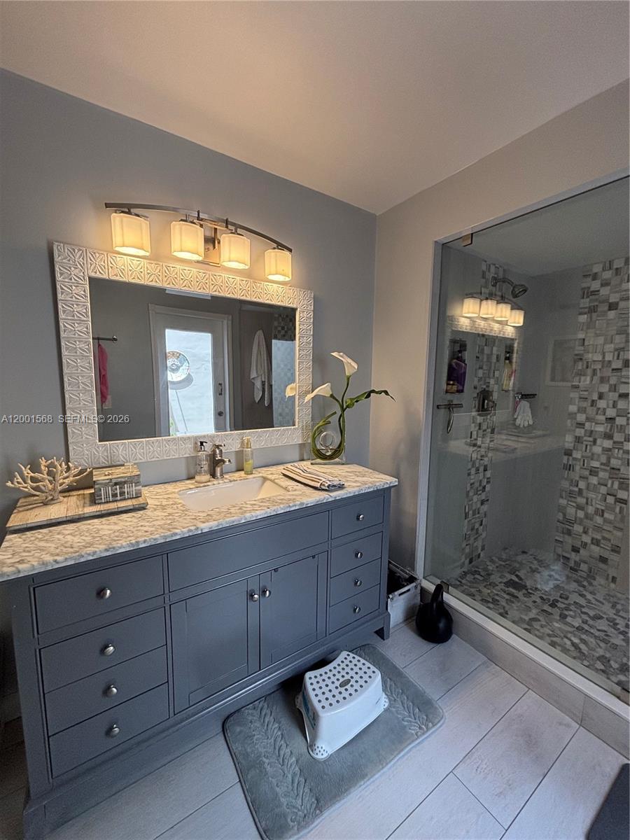 11450 Southwest 75th Terrace Miami, FL 33173 - Photo 6 of 14