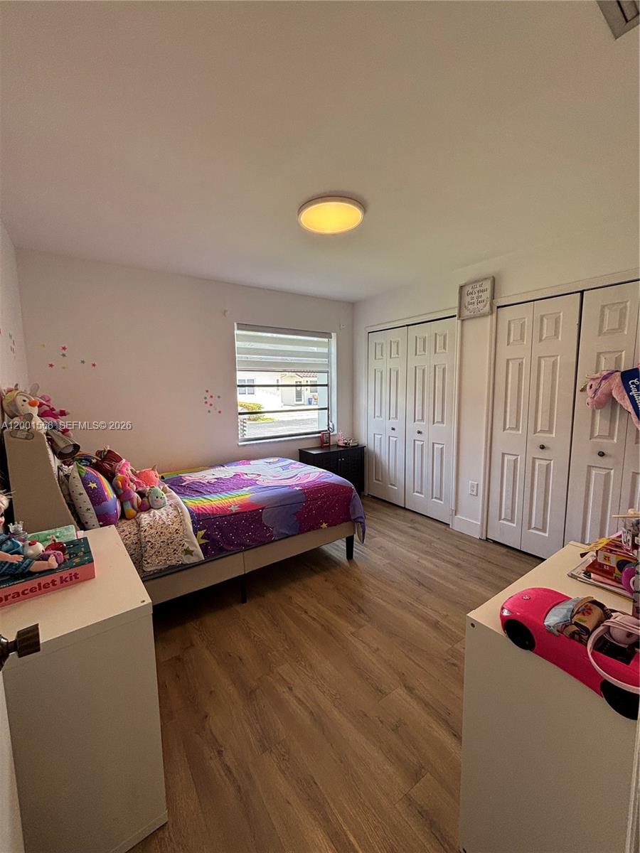 11450 Southwest 75th Terrace Miami, FL 33173 - Photo 8 of 14