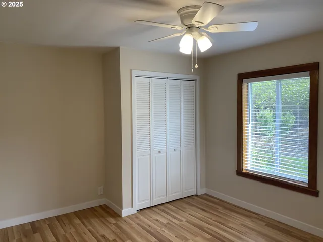 $395,000 | 312 Southeast Front Street, Oakland, OR 97462