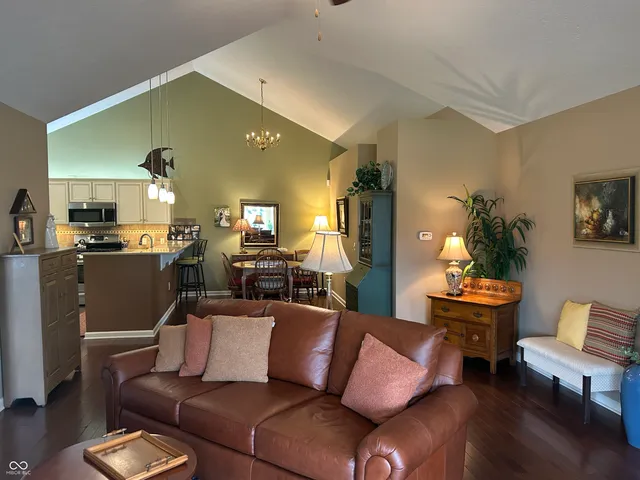 $360,000 | 1163 Extraordinary Trail, Unit 72, Greenfield, IN 46140