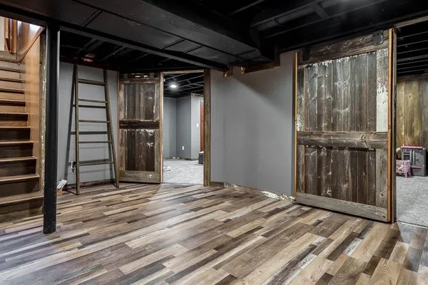 $525,000 | 4701 East County Road South, Beloit, WI 53511