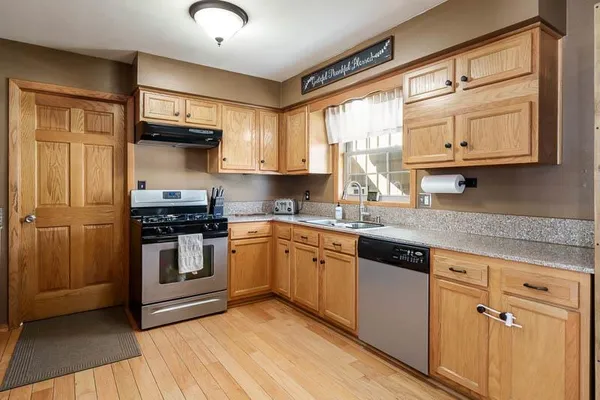 $525,000 | 4701 East County Road South, Beloit, WI 53511