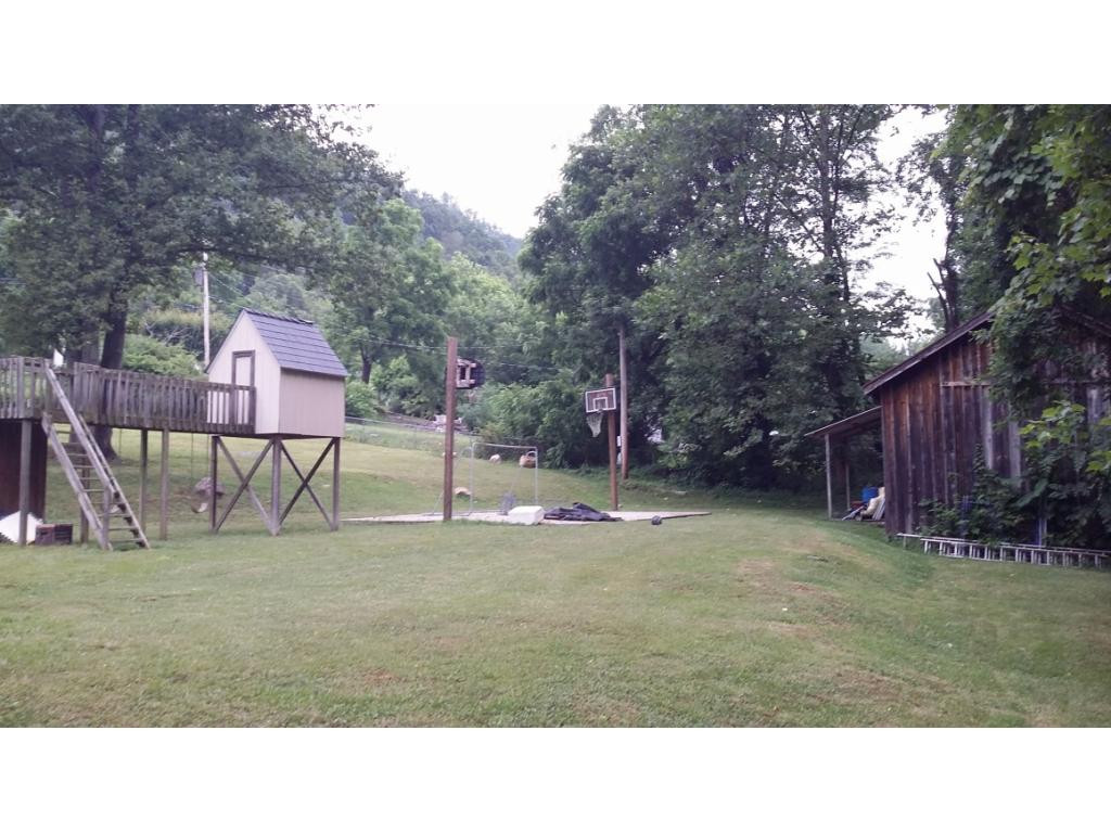 409 Rittertown Road Hampton, TN 37658 - Photo 23 of 26 Photo 23