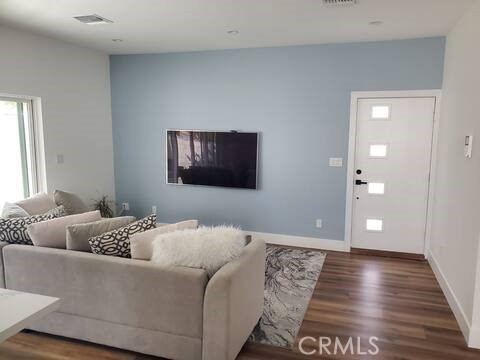 9612 Rudnick Avenue Chatsworth, CA 91311 - Photo 7 of 17