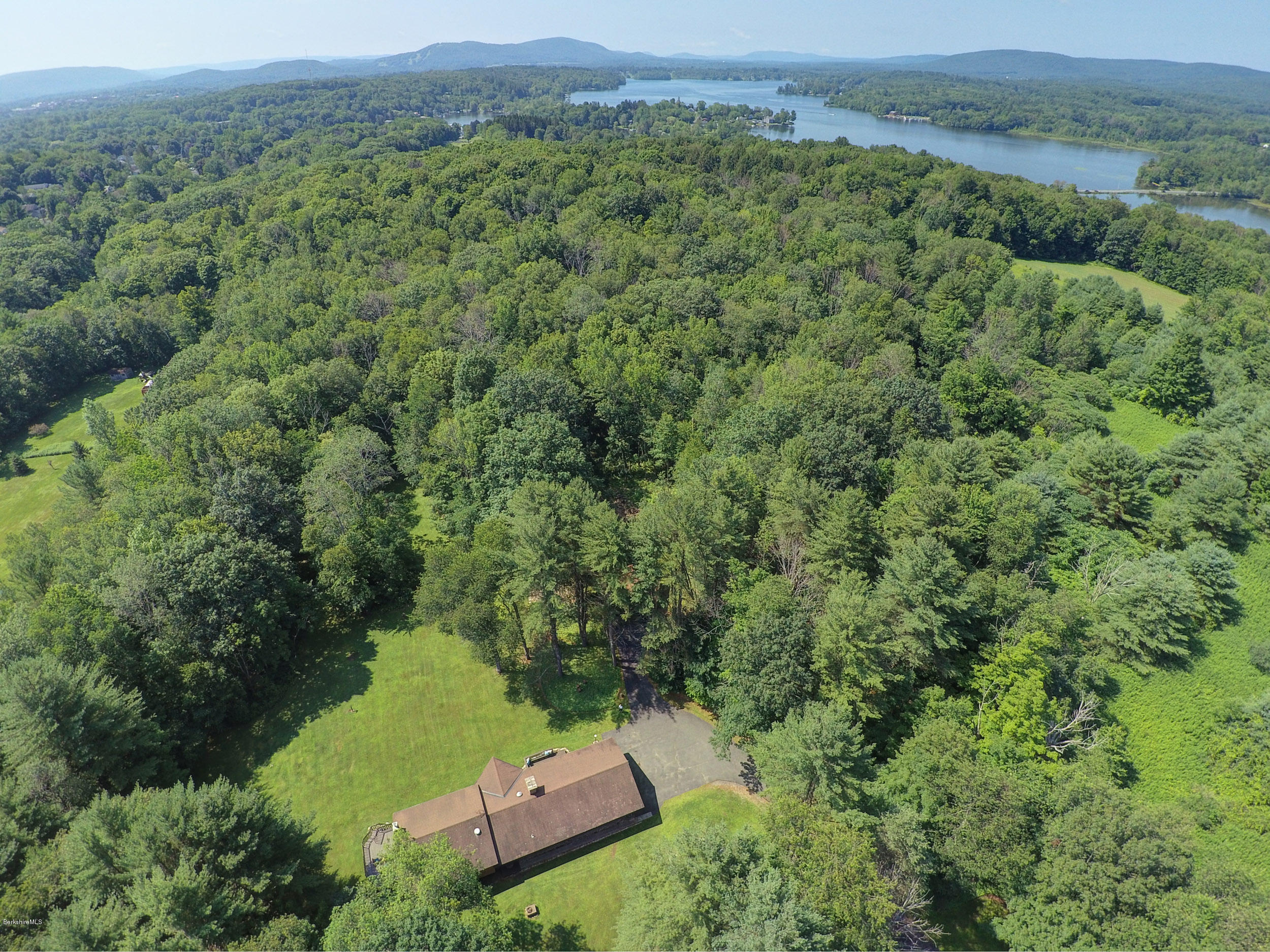 475 Hancock Road Pittsfield, MA 01201 - Photo 3 of 41 Nestled Between Two Lakes