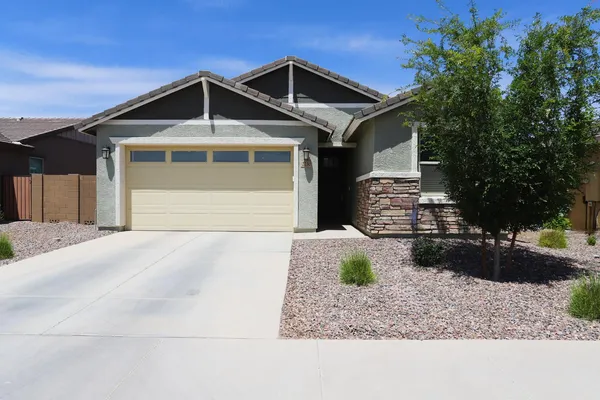 $2,999 | 2250 East Kelly Drive, Gilbert, AZ 85298