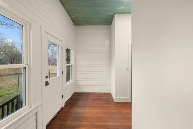 $595,000 | 452 North Jackson Street, La Grange, TX 78945