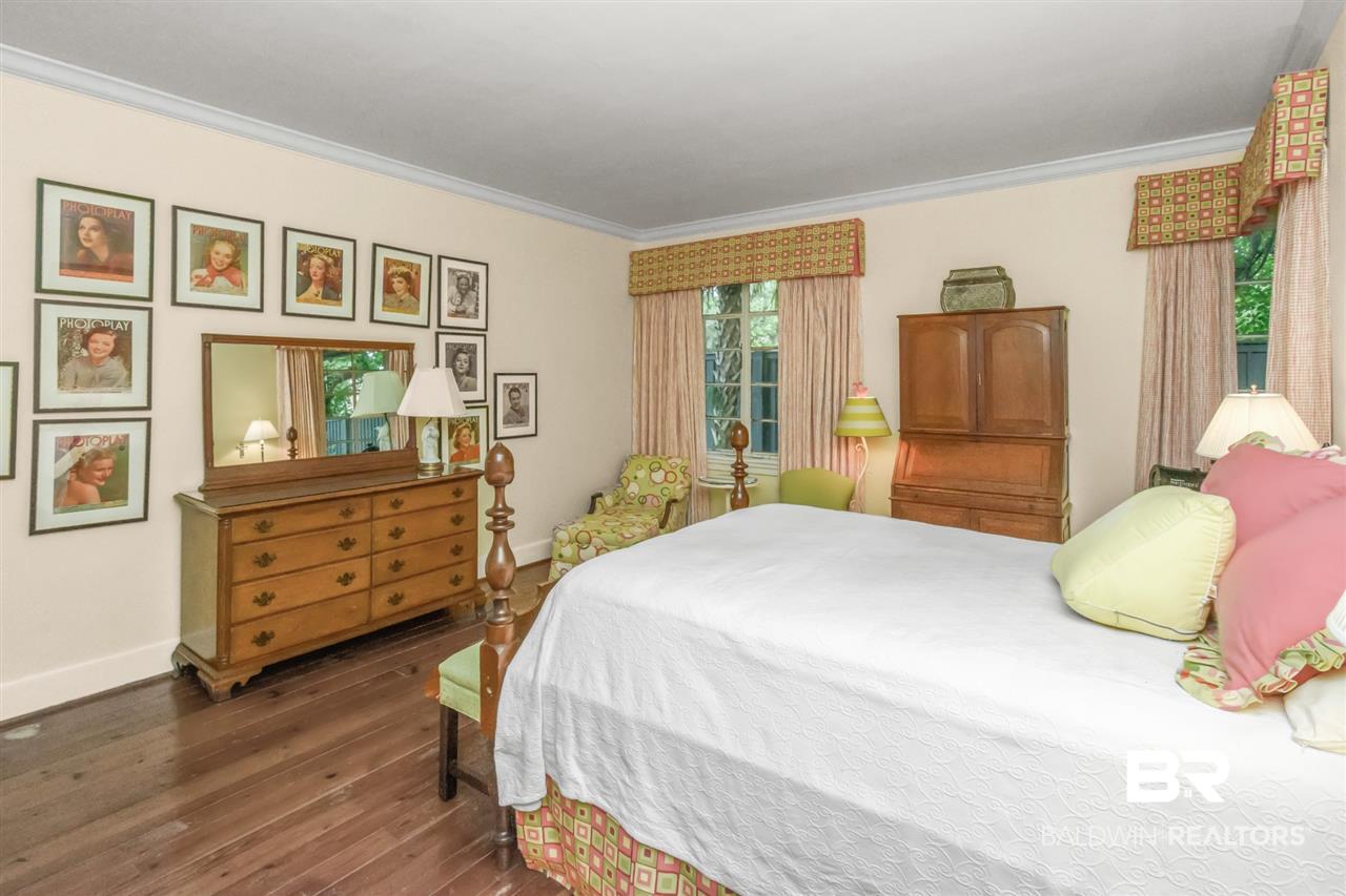209 Edington Drive Mobile, AL 36607 - Photo 27 of 49