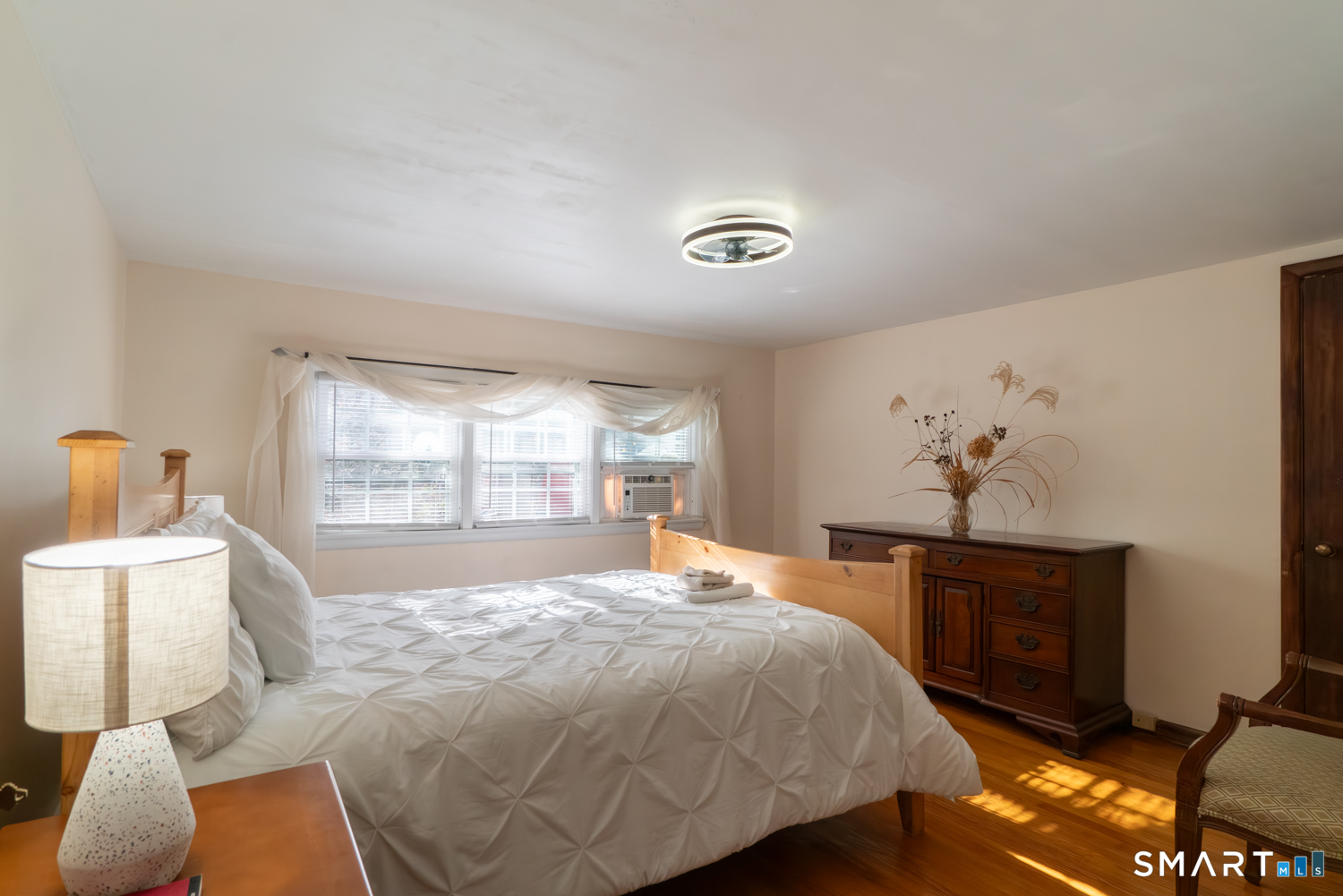 224 Ray Road New Haven, CT 06515 - Photo 23 of 37