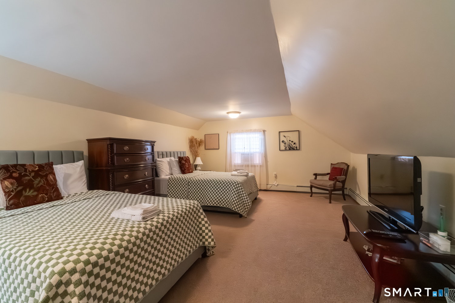 224 Ray Road New Haven, CT 06515 - Photo 30 of 37