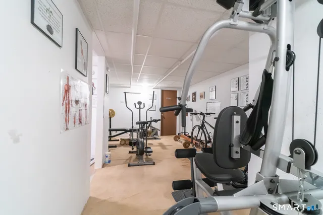 $695,000 | 224 Ray Road, New Haven, CT 06515