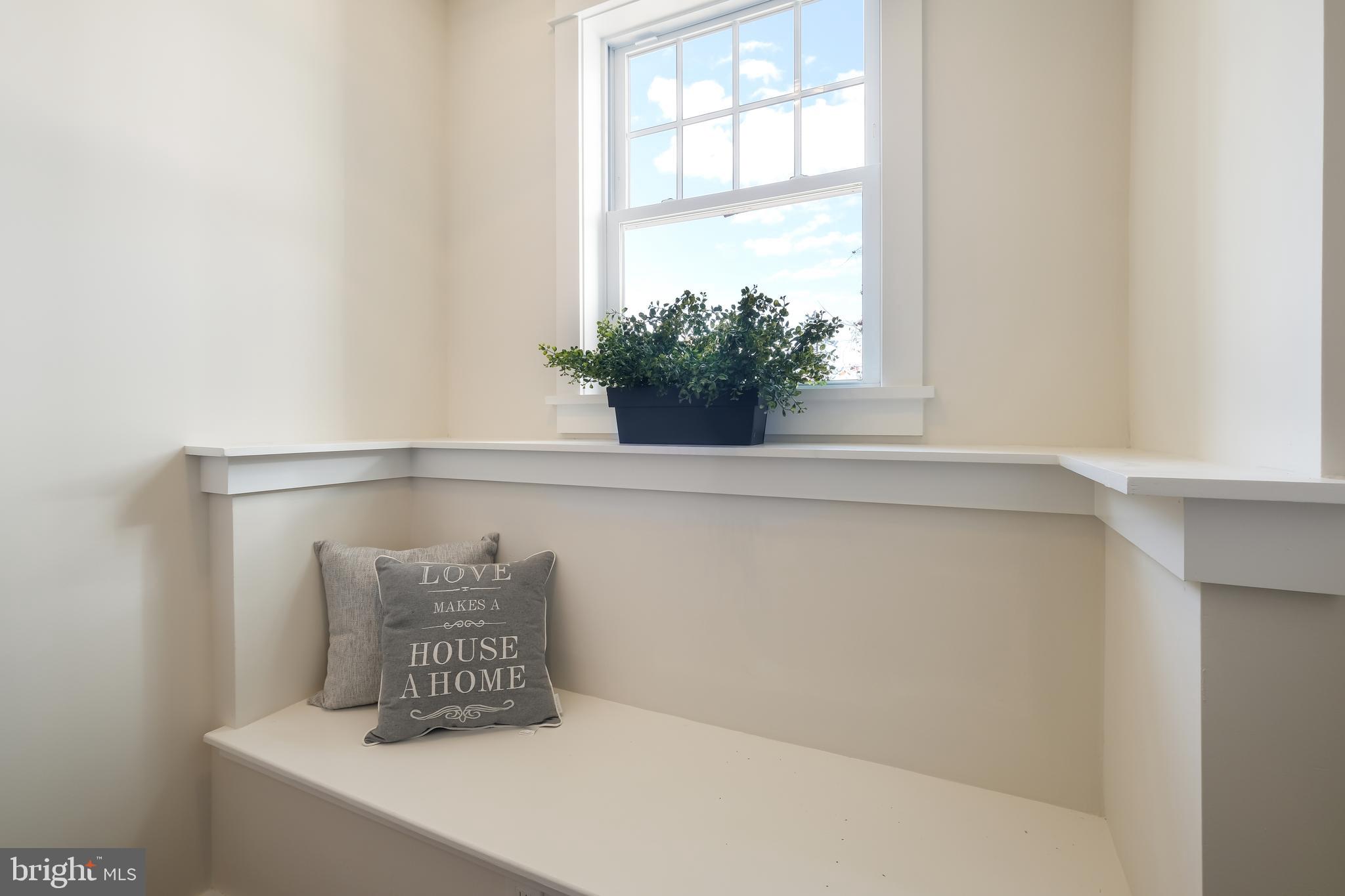 35 West Sandy Ridge Road Doylestown, PA 18901 - Photo 26 of 50 Stairwell Window Seat