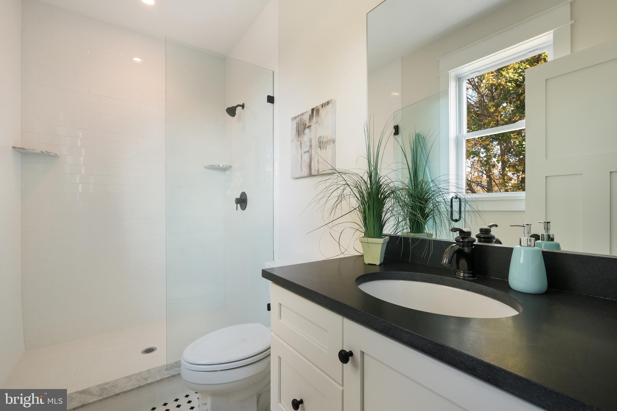 35 West Sandy Ridge Road Doylestown, PA 18901 - Photo 35 of 50 En Suite Bathroom