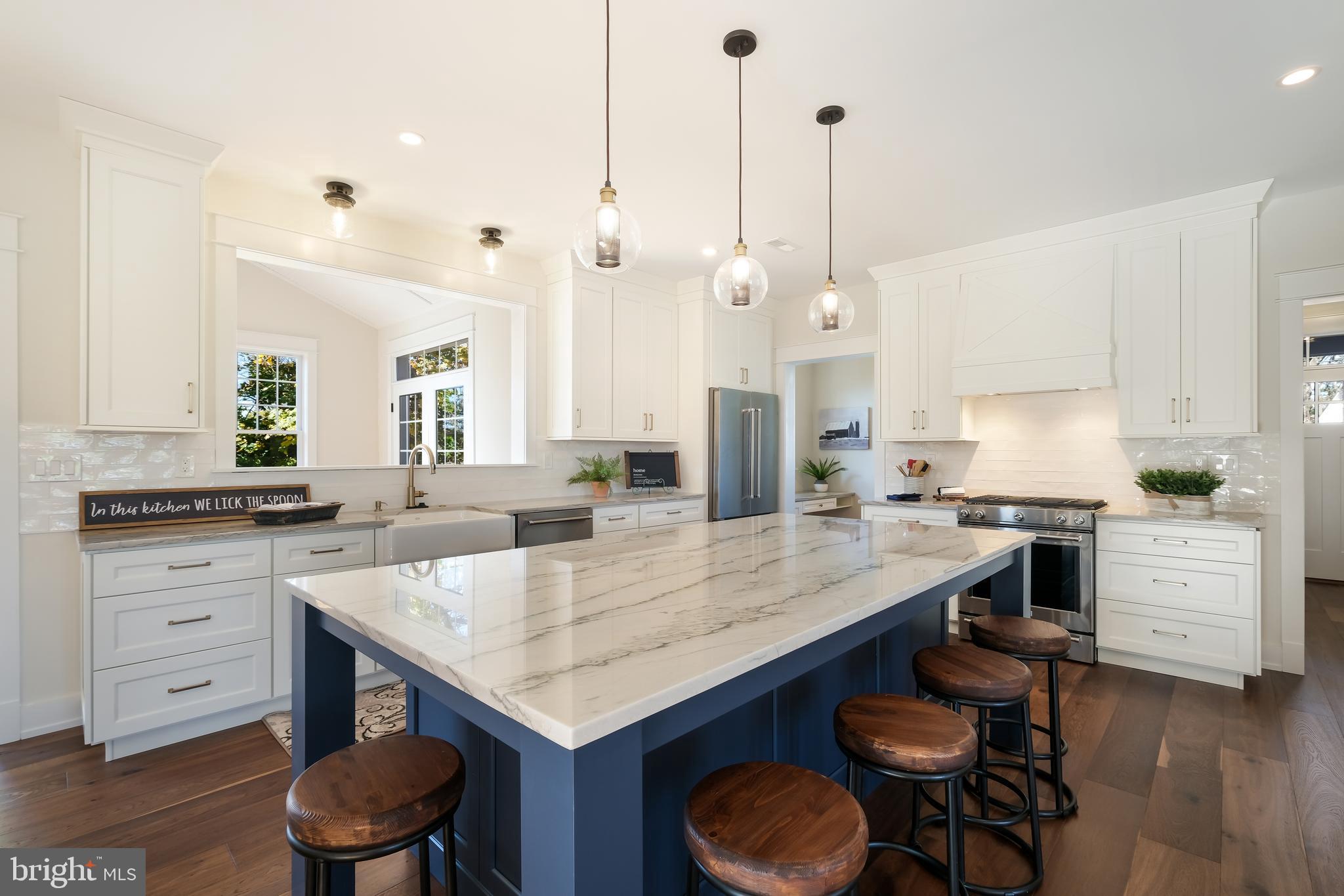 35 West Sandy Ridge Road Doylestown, PA 18901 - Photo 10 of 50 Quartz Counters