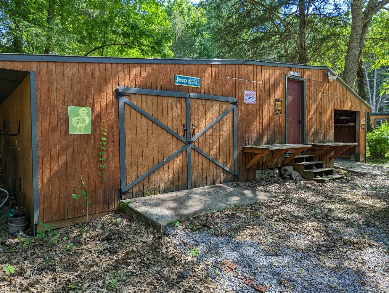 4747 Jones Road Christiana, TN 37037 - Photo 25 of 29 a view of backyard with wooden fence and large trees