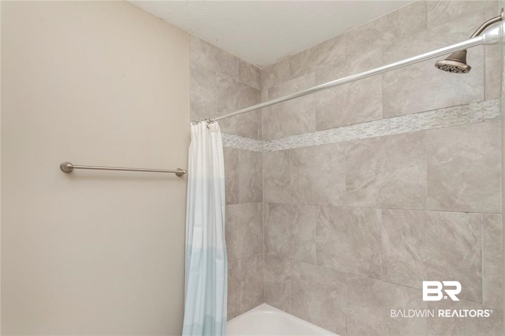 6000 Cumberland Road East Mobile, AL 36608 - Photo 16 of 28