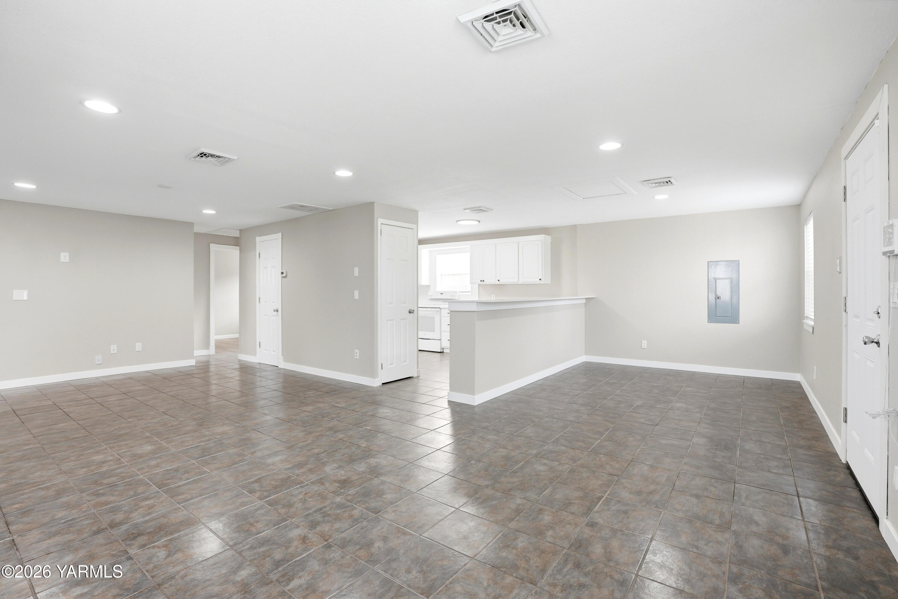 1301 North 2nd Street Yakima, WA 98901 - Photo 2 of 21 Main Space