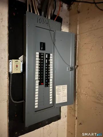 $239,900 | 115 Beechwood Avenue, Torrington, CT 06790