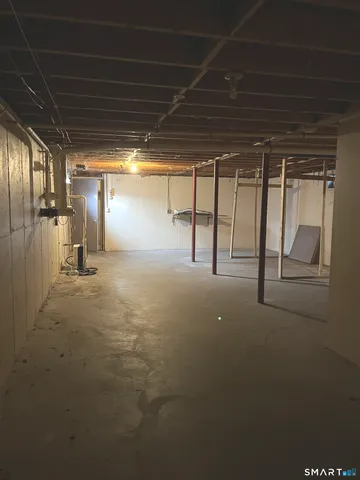 $239,900 | 115 Beechwood Avenue, Torrington, CT 06790