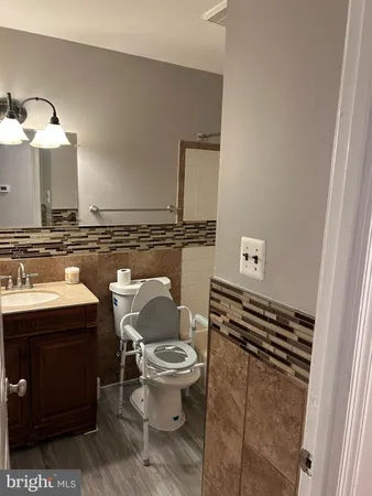 $4,999 | 10710 Tyrone Drive, Upper Marlboro, MD 20772