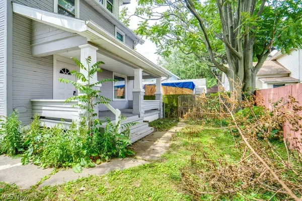 $121,900 | 732 Akin Court Southwest, Canton, OH 44706