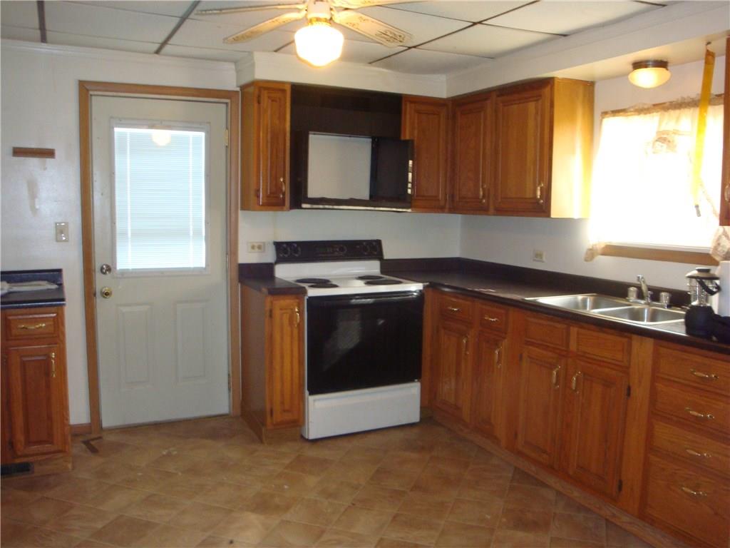 346 Labelle Road East Millsboro, PA 15433 - Photo 10 of 19 Kitchen