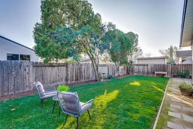 $1,088,888 | 961 Lambaren Avenue, Livermore, CA 94551
