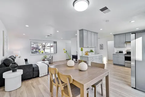 $1,088,888 | 961 Lambaren Avenue, Livermore, CA 94551