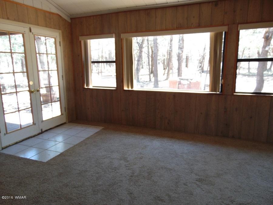 70 West Blue Ridge Lakeside, AZ 85929 - Photo 9 of 25